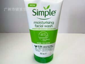 6c8ddb75-96a4-4f5e-8316-4771aa446858 Simple Moisturizing Facial Wash