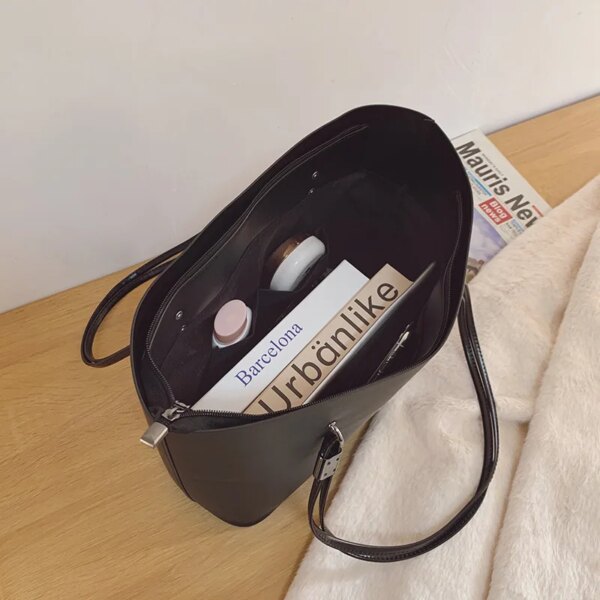 2020 New Fashion Large-Capacity Waterproof PU Tote Bag Western Style Shoulder for Women College Students Classroom Use 2020 New Fashion Large-Capacity Waterproof PU Tote Bag Western Style Shoulder for Women College Students Classroom Use