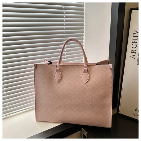 2025 Latest Elegant Women's PU Shoulder Tote Bags Luxury Vintage Large Capacity Handbags Newest Wholesale Long Strip Fashion 2025 Latest Elegant Women's PU Shoulder Tote Bags Luxury Vintage Large Capacity Handbags Newest Wholesale Long Strip Fashion