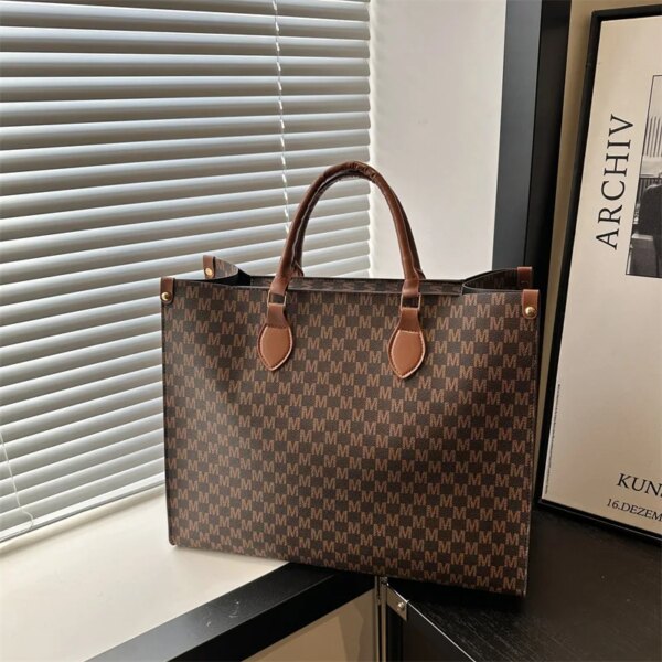 2025 Latest Elegant Women's PU Shoulder Tote Bags Luxury Vintage Large Capacity Handbags Newest Wholesale Long Strip Fashion 2025 Latest Elegant Women's PU Shoulder Tote Bags Luxury Vintage Large Capacity Handbags Newest Wholesale Long Strip Fashion