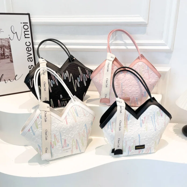 2025 New Fashion Casual Commuting Tote Bag for Women Large Capacity College Student Shoulder Strap Striped Embroidered PU Zipper 2025 New Fashion Casual Commuting Tote Bag for Women Large Capacity College Student Shoulder Strap Striped Embroidered PU Zipper