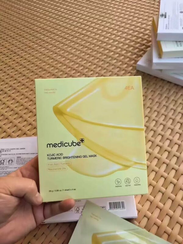 Medicube Kojic Acid Turmeric Brightening Gel Mask(A Pack)