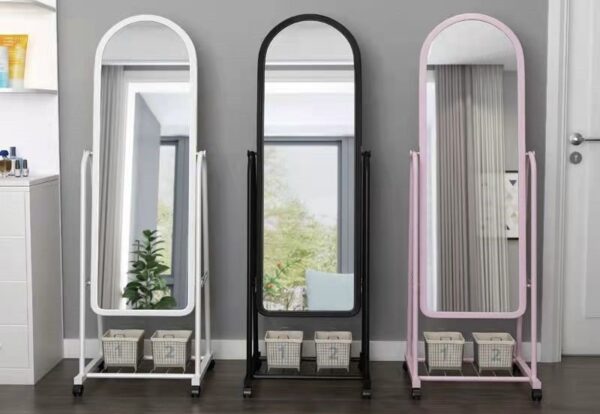 IMG_4649 32 × 160 cm Movable Full-Length Floor Mirror (Metal Frame + Wheels)