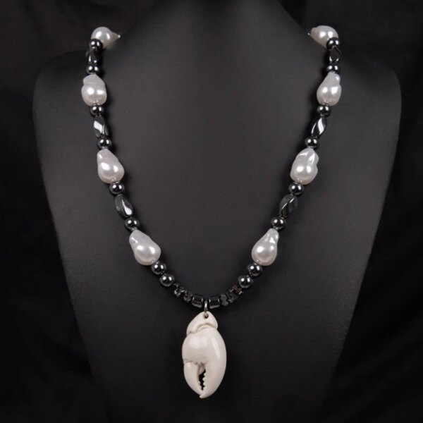 Individualistic Retro Multi-Element Cross Necklace New Stainless Steel High-End Exquisite Luxurious Pendant Romantic Fashion Individualistic Retro Multi-Element Cross Necklace New Stainless Steel High-End Exquisite Luxurious Pendant Romantic Fashion