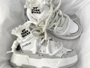 The New Couple's High-rise and Versatile National Fashion Bread Shoes Are Niche Fashion Unisex Board Shoes